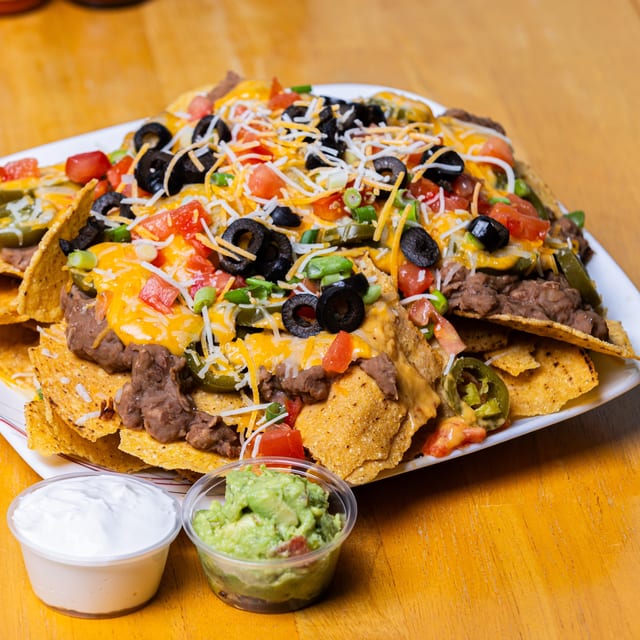 Deluxe Nachos.
